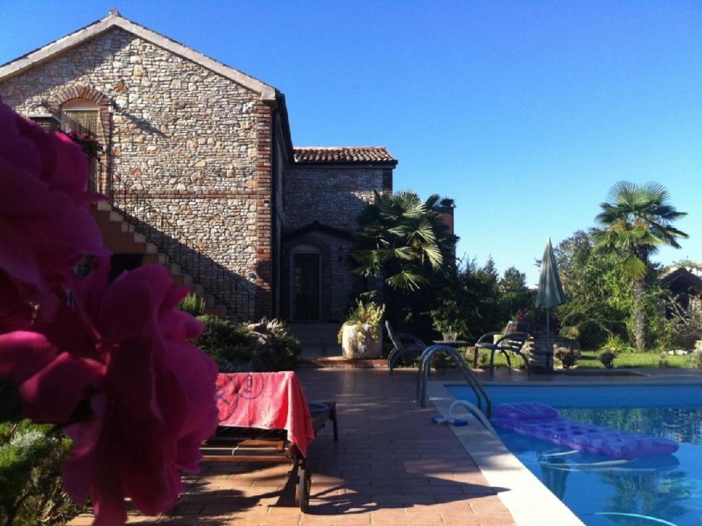Villa In Funtana With Private Tenniscourt ภายนอก รูปภาพ