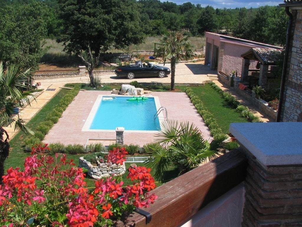 Villa In Funtana With Private Tenniscourt ภายนอก รูปภาพ